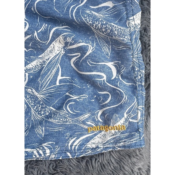 Patagonia Other - Patagonia Men's Wavefarer Boardshorts w/pockets. flying fish, Size 32, no mesh